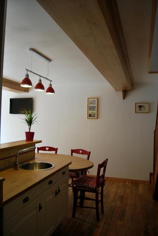Le Clos Des Tilleuls La Vendelée 部屋 写真